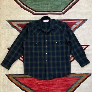 C C Filson Wool Plaid Pearl Snap Shirt
